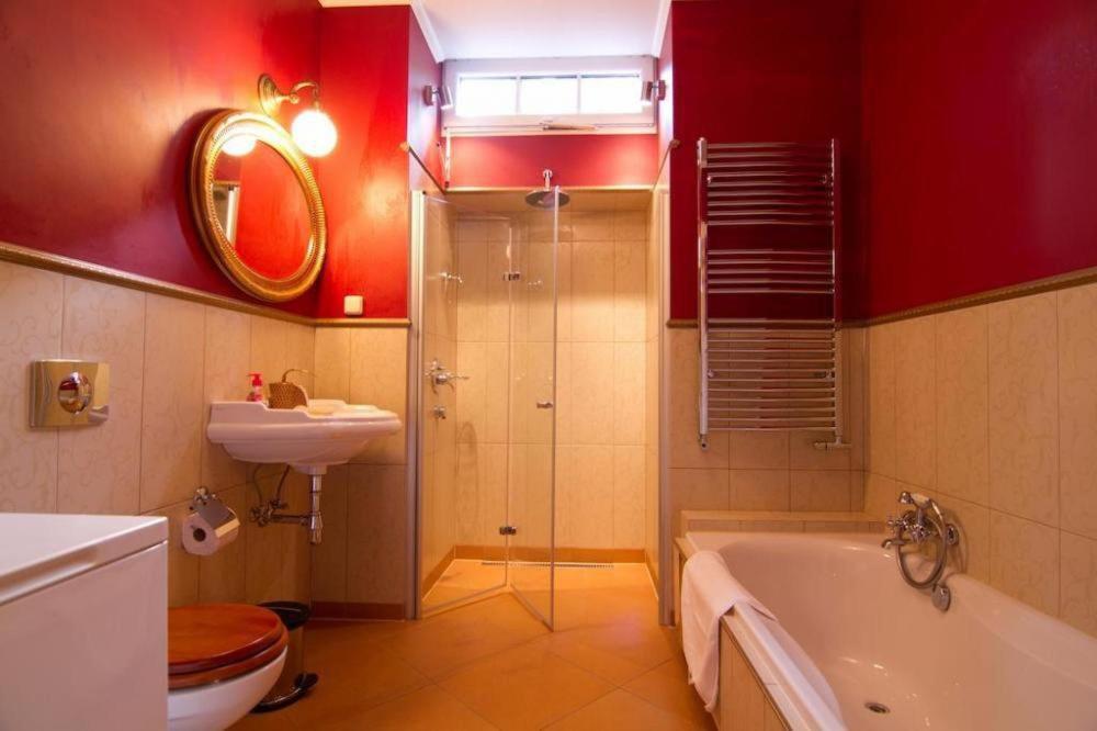 Apartmany Vila Liberty Karlovy Vary Luaran gambar